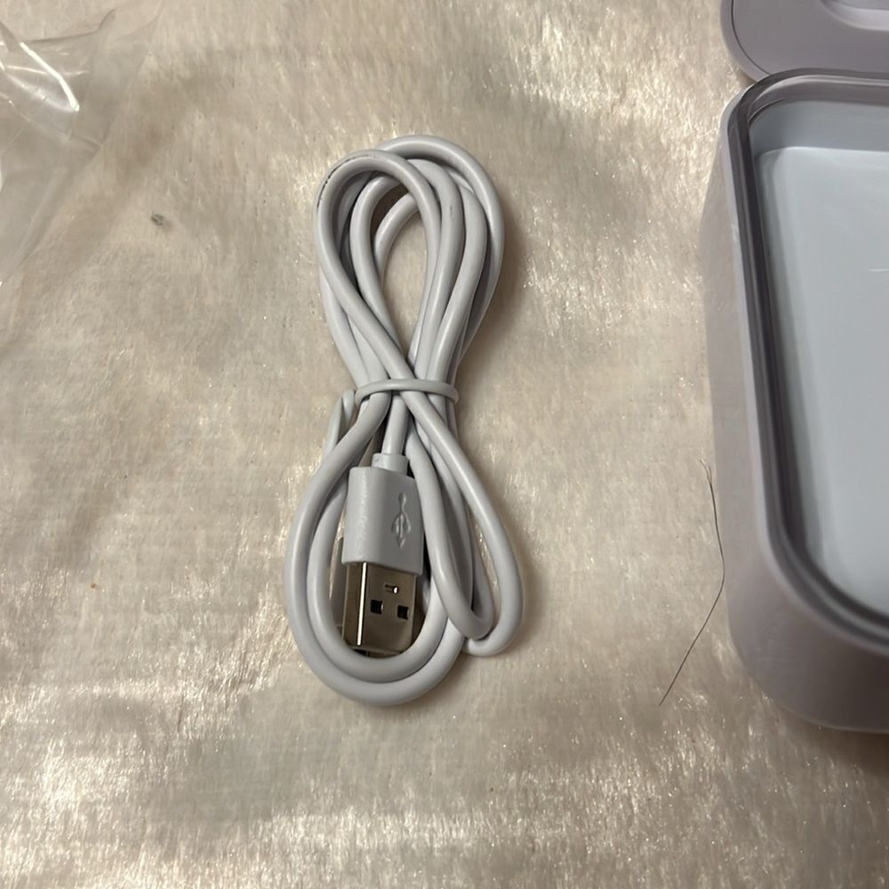 Phone Wash Sanitizing Case - Picture 7 of 7